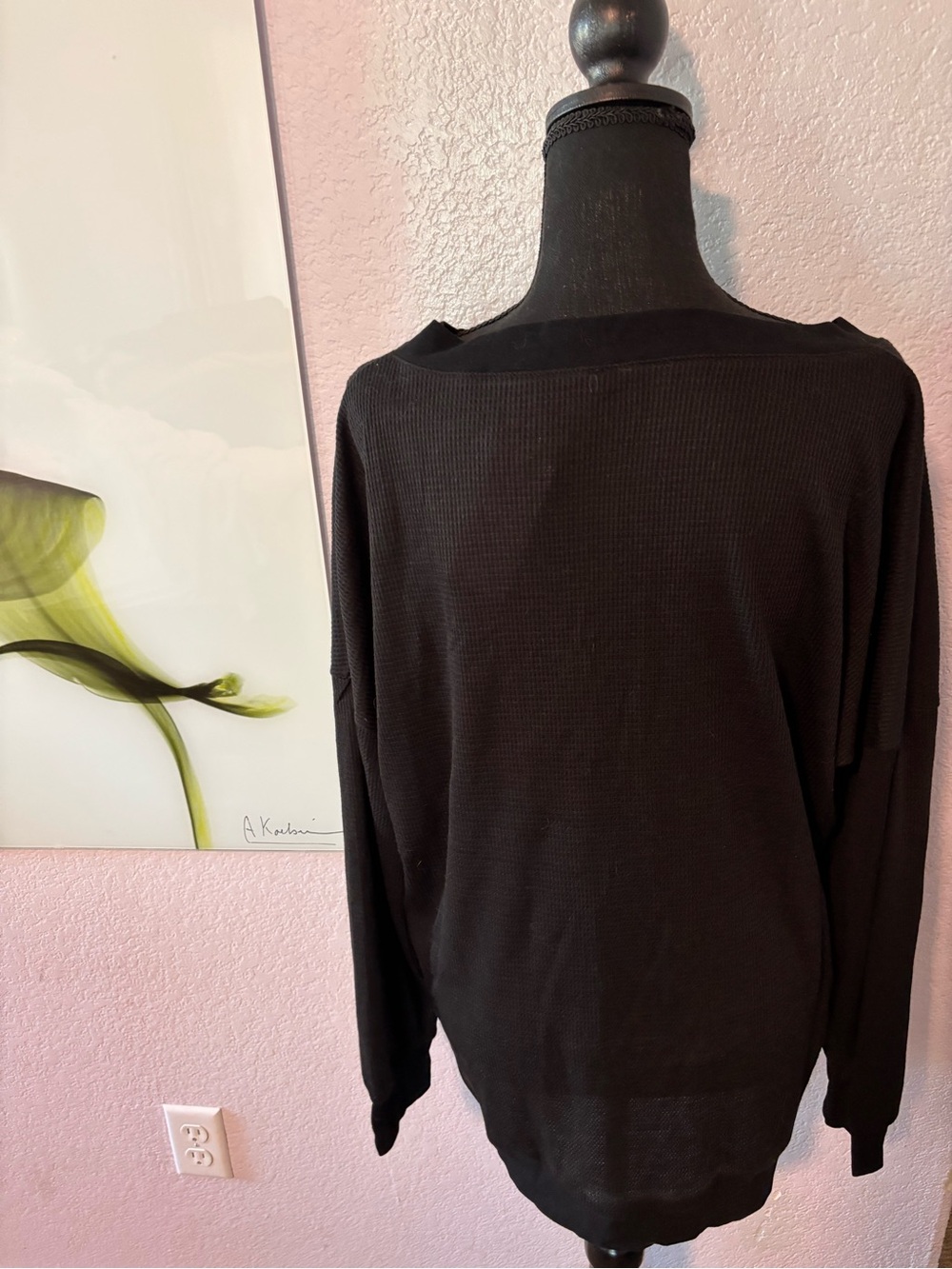 New shirt size medium - Picture 3 of 6